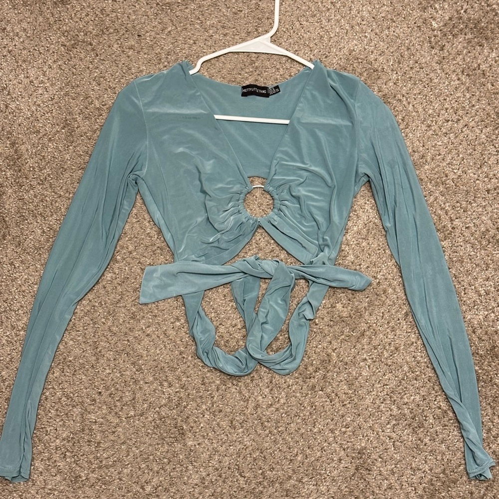 PrettyLittleThing Aqua Long Sleeve Ring Detail Top